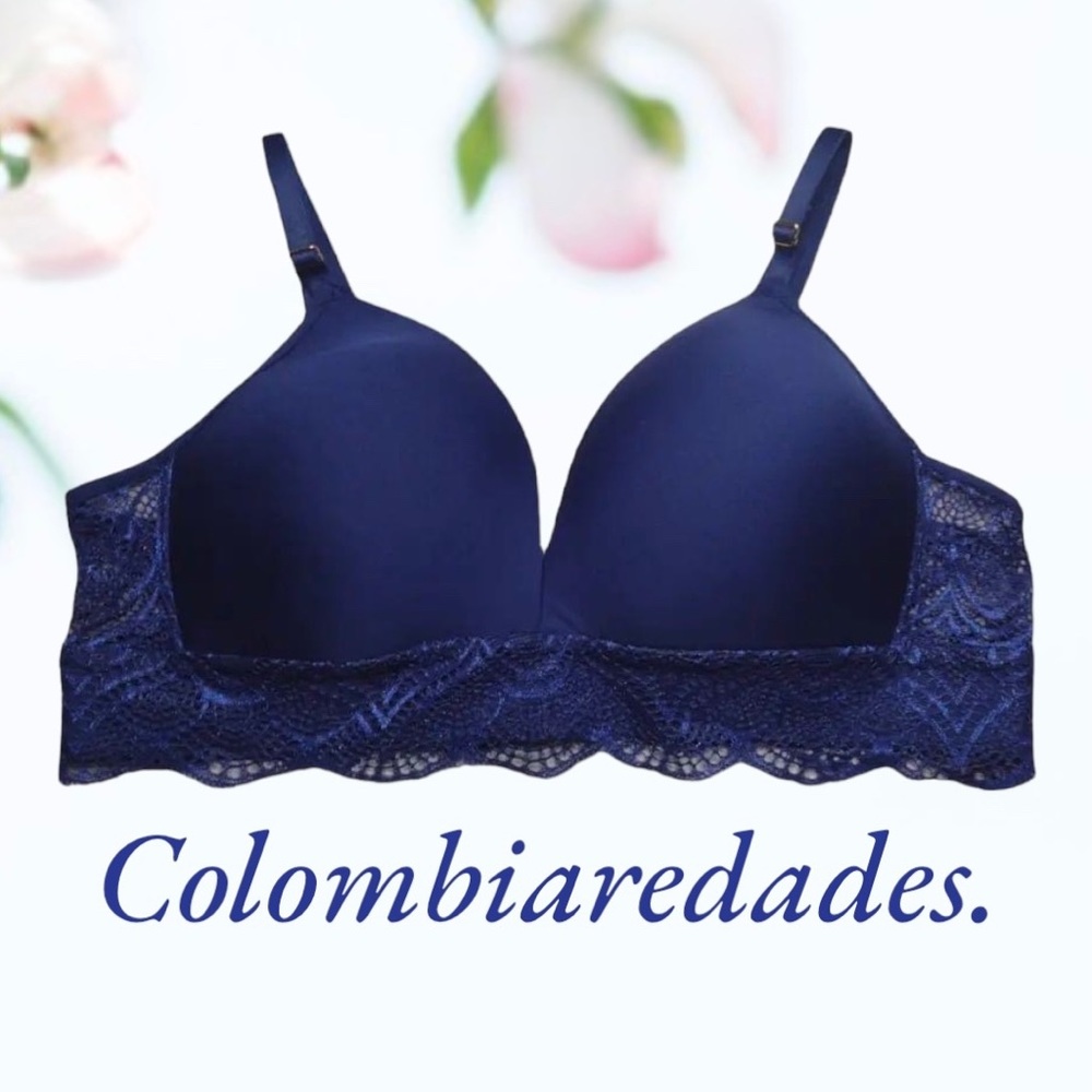 Blue lace bra without underwire size 38B in preformed cup.